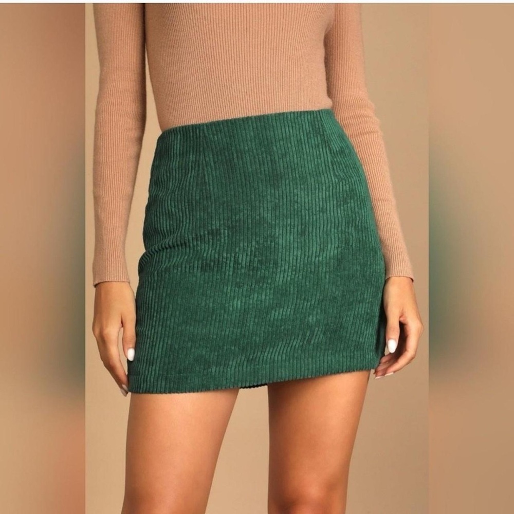 Lulus High Class Emerald Green Corduroy Mini Skirt – A-Line, Size L (Size 8-10)